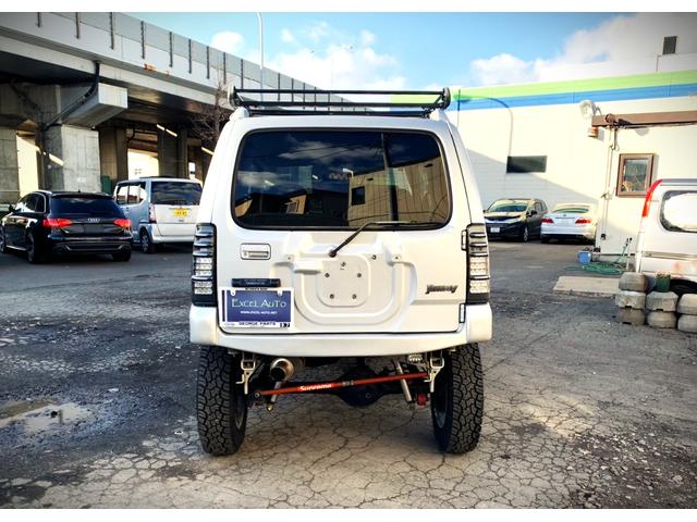 ジムニー FISフリースタイルワールドカップリミテッド 本州仕入 リフトアップ 社外マフラー ルーフキャリア付き(7枚目)