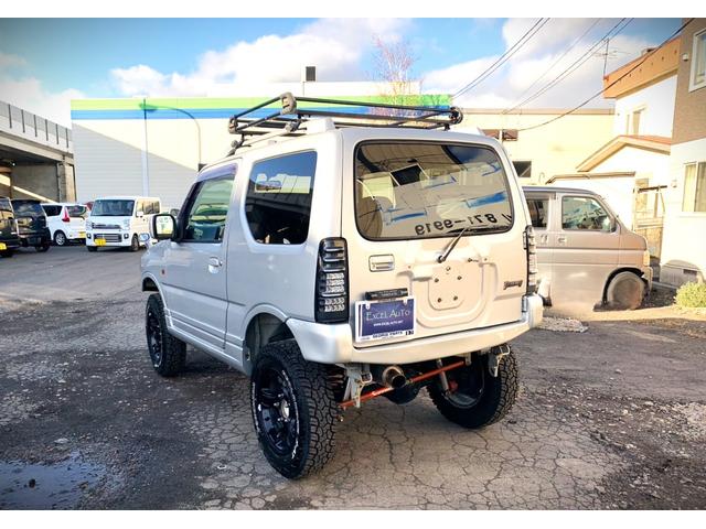 ジムニー FISフリースタイルワールドカップリミテッド 本州仕入 リフトアップ 社外マフラー ルーフキャリア付き(8枚目)