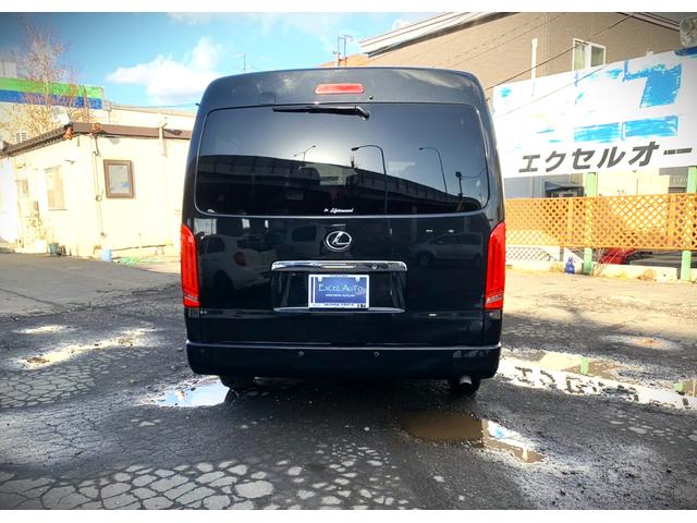 ハイエースワゴン ＧＬ　４ＷＤ　１０人乗り　フリップダウンモニター　走行距離３万キロ台　ＥＴＣ（8枚目）