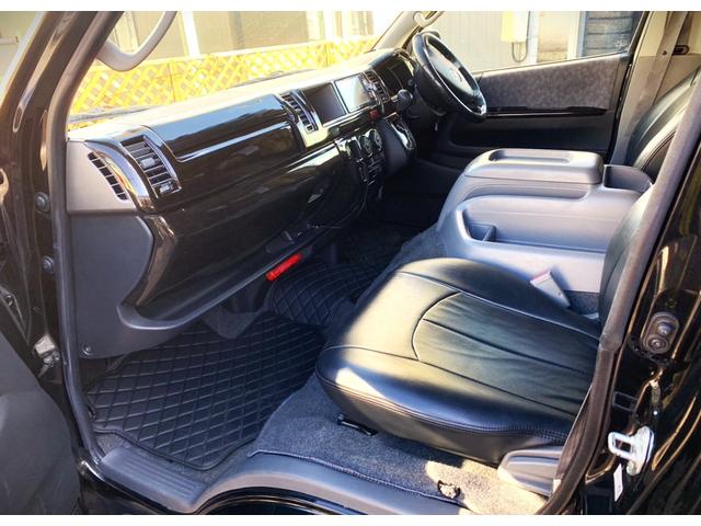 ハイエースワゴン ＧＬ　４ＷＤ　１０人乗り　フリップダウンモニター　走行距離３万キロ台　ＥＴＣ（11枚目）