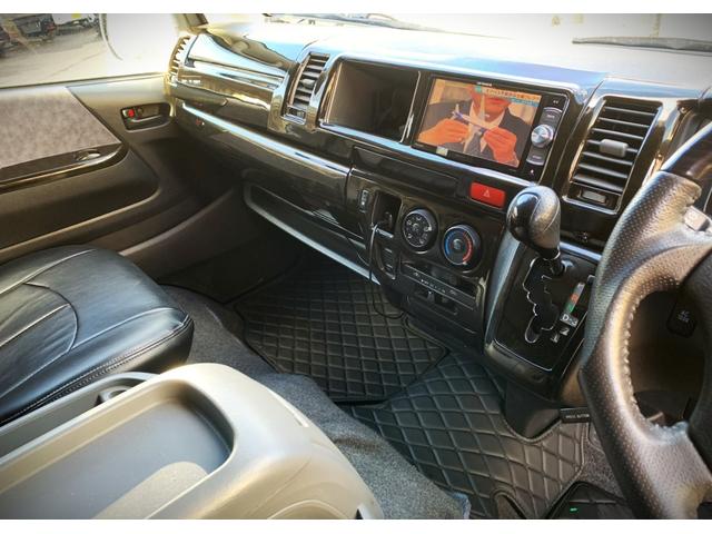 ハイエースワゴン ＧＬ　４ＷＤ　１０人乗り　フリップダウンモニター　走行距離３万キロ台　ＥＴＣ（14枚目）