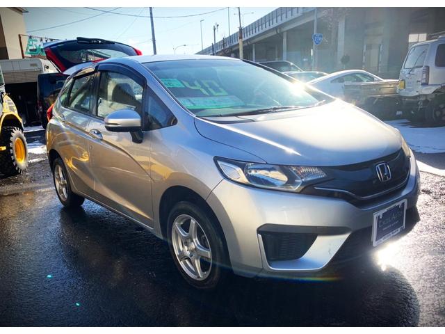 フィット １３Ｇ・Ｆパッケージ　４ＷＤ（2枚目）