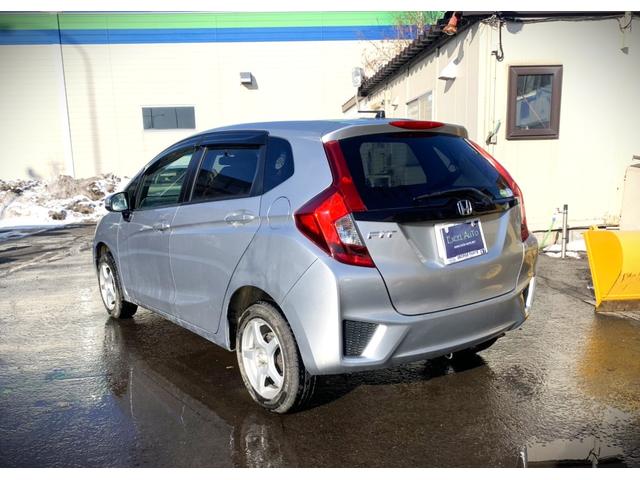 フィット １３Ｇ・Ｆパッケージ　４ＷＤ（5枚目）
