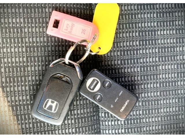 フィット １３Ｇ・Ｆパッケージ　４ＷＤ（11枚目）