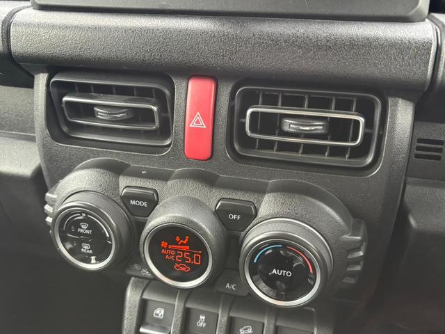 ジムニー ＸＣ　ブレーキサポート　ＣＤ　ＥＴＣ　シートヒーター　夏冬タイヤ付き（11枚目）