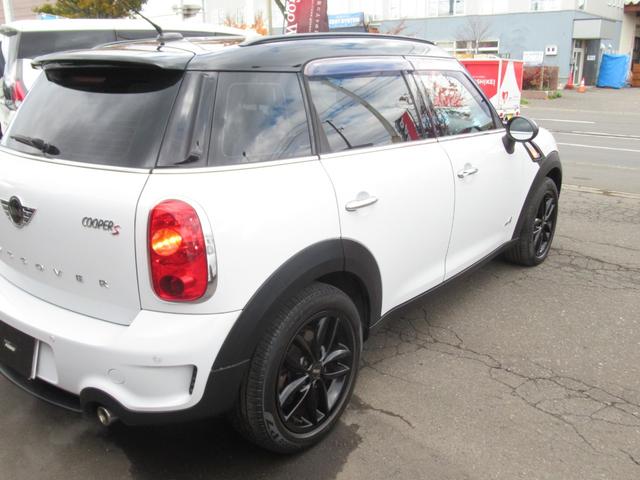 ＭＩＮＩ クーパーＳ　クロスオーバーオール４ブラックポリッシュ１７ＡＷ　センターメーターＨＤＤナビワイド地デジＴＶバックモニターボンネットストライプ　２トーンブラックルーフＨＩＤキセノン　バンパーフォグ５人乗クロスオーバーオール４ブラックポリッシュスポーク１７ＡＷドラレコ（14枚目）