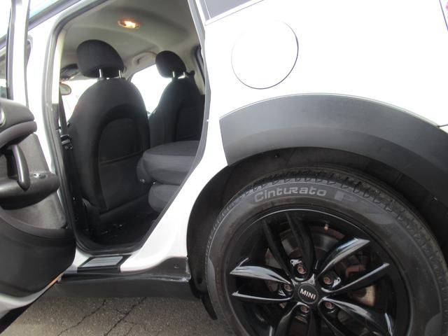 ＭＩＮＩ クーパーＳ　クロスオーバーオール４ブラックポリッシュ１７ＡＷ　センターメーターＨＤＤナビワイド地デジＴＶバックモニターボンネットストライプ　２トーンブラックルーフＨＩＤキセノン　バンパーフォグ５人乗クロスオーバーオール４ブラックポリッシュスポーク１７ＡＷドラレコ（31枚目）