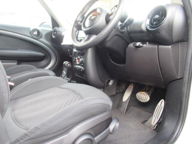 ＭＩＮＩ クーパーＳ　クロスオーバーオール４ブラックポリッシュ１７ＡＷ　センターメーターＨＤＤナビワイド地デジＴＶバックモニターボンネットストライプ　２トーンブラックルーフＨＩＤキセノン　バンパーフォグ５人乗クロスオーバーオール４ブラックポリッシュスポーク１７ＡＷドラレコ（57枚目）