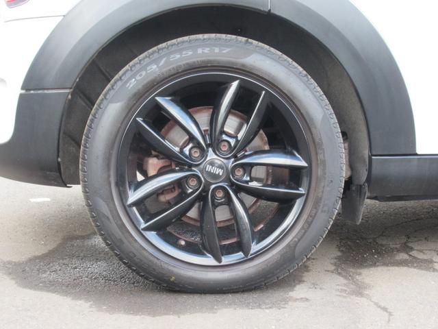 ＭＩＮＩ クーパーＳ　クロスオーバーオール４ブラックポリッシュ１７ＡＷ　センターメーターＨＤＤナビワイド地デジＴＶバックモニターボンネットストライプ　２トーンブラックルーフＨＩＤキセノン　バンパーフォグ５人乗クロスオーバーオール４ブラックポリッシュスポーク１７ＡＷドラレコ（62枚目）