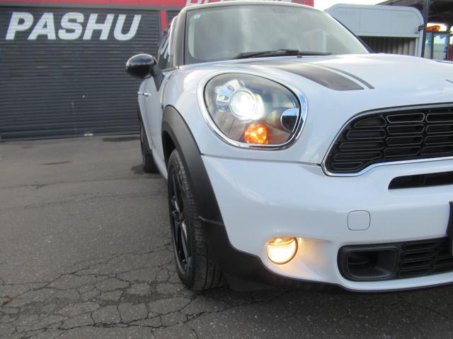 ＭＩＮＩ クーパーＳ　クロスオーバーオール４ブラックポリッシュ１７ＡＷ　センターメーターＨＤＤナビワイド地デジＴＶバックモニターボンネットストライプ　２トーンブラックルーフＨＩＤキセノン　バンパーフォグ５人乗クロスオーバーオール４ブラックポリッシュスポーク１７ＡＷドラレコ（70枚目）