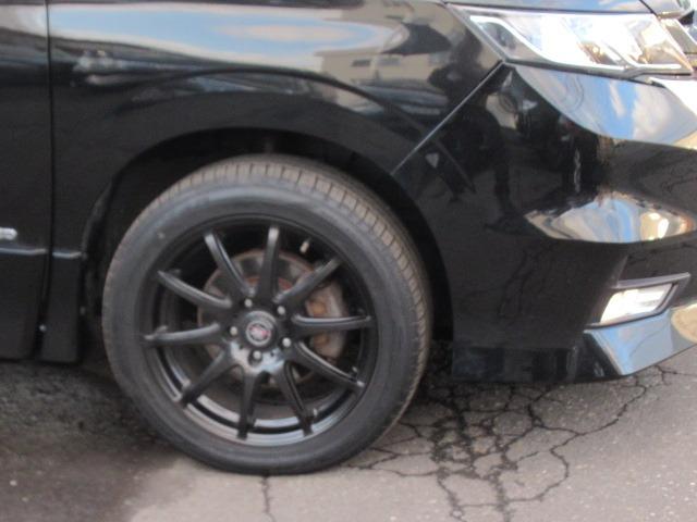 セレナ ハイウェイスター　ＬＯＸＡＲＮＹブラックポリッシュＳ１７ＡＷ　２９’モデル　ＨＤＤナビワイドフルセグＴＶバックカメラＨ／Ｖ　逸脱防止装置　追突防止装置　同一車線ドライブアシスト技術プロパイロット標準装備　ＬＥＤヘッドライト　ＬＯＸＡＲＮＹブラックスポーク１７ＡＷ（9枚目）