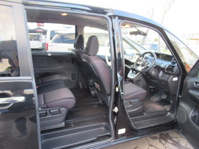 セレナ ハイウェイスター　ＬＯＸＡＲＮＹブラックポリッシュＳ１７ＡＷ　２９’モデル　ＨＤＤナビワイドフルセグＴＶバックカメラＨ／Ｖ　逸脱防止装置　追突防止装置　同一車線ドライブアシスト技術プロパイロット標準装備　ＬＥＤヘッドライト　ＬＯＸＡＲＮＹブラックスポーク１７ＡＷ（19枚目）