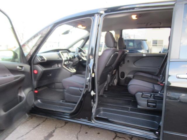 セレナ ハイウェイスター　ＬＯＸＡＲＮＹブラックポリッシュＳ１７ＡＷ　２９’モデル　ＨＤＤナビワイドフルセグＴＶバックカメラＨ／Ｖ　逸脱防止装置　追突防止装置　同一車線ドライブアシスト技術プロパイロット標準装備　ＬＥＤヘッドライト　ＬＯＸＡＲＮＹブラックスポーク１７ＡＷ（21枚目）