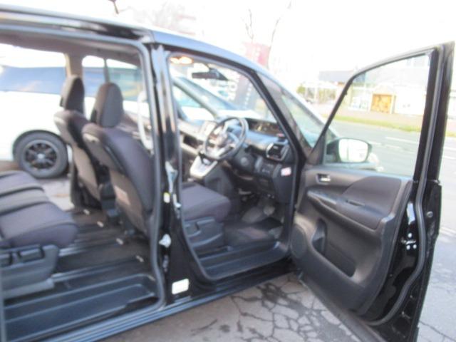 セレナ ハイウェイスター　ＬＯＸＡＲＮＹブラックポリッシュＳ１７ＡＷ　２９’モデル　ＨＤＤナビワイドフルセグＴＶバックカメラＨ／Ｖ　逸脱防止装置　追突防止装置　同一車線ドライブアシスト技術プロパイロット標準装備　ＬＥＤヘッドライト　ＬＯＸＡＲＮＹブラックスポーク１７ＡＷ（70枚目）