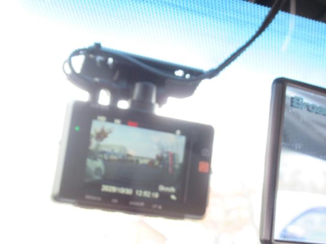 エスティマハイブリッド アエラス　レザーパッケージ　ガンＭポリッシュスポーク１８ＡＷ　上級グレードフルエアロボディ　ＨＤＤナビ地デジＴＶバックモニターフィリップダウンモニター装備　タンデム７人レザーシート　両面オートパワースライドＤｒ　ガンメタポリッシュスポーク１８ＡＷ　高速ＥＴＣ（53枚目）