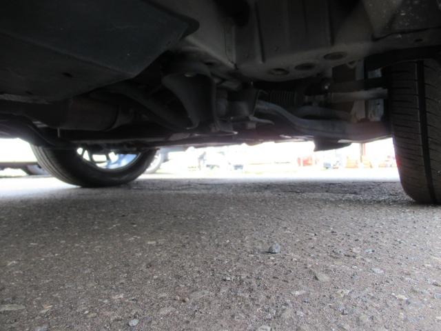 エスティマハイブリッド アエラス　レザーパッケージ　ガンＭポリッシュスポーク１８ＡＷ　上級グレードフルエアロボディ　ＨＤＤナビ地デジＴＶバックモニターフィリップダウンモニター装備　タンデム７人レザーシート　両面オートパワースライドＤｒ　ガンメタポリッシュスポーク１８ＡＷ　高速ＥＴＣ（57枚目）