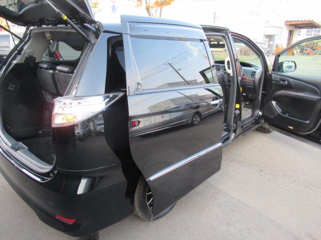 エスティマハイブリッド アエラス　レザーパッケージ　ガンＭポリッシュスポーク１８ＡＷ　上級グレードフルエアロボディ　ＨＤＤナビ地デジＴＶバックモニターフィリップダウンモニター装備　タンデム７人レザーシート　両面オートパワースライドＤｒ　ガンメタポリッシュスポーク１８ＡＷ　高速ＥＴＣ（79枚目）