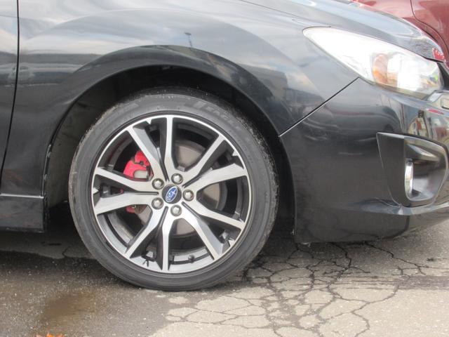 インプレッサＧ４ ２．０ｉ－Ｓアイサイト　４ＷＤ　ブラックポリッシュ１７ＡＷ　フルエアロボディＨＤＤナビ地デジＴＶバックモニター装備　アイサイト　アイドリングストップ　ハーフレザーパワーシート　ハミ出し防止装置　ブラックポリッシュＳＰ１７ＡＷ　クルーズコントロール　高速ＥＴＣ（9枚目）