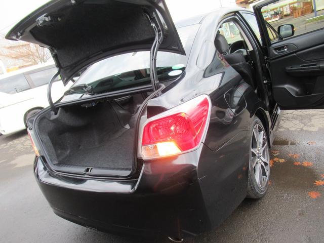 インプレッサＧ４ ２．０ｉ－Ｓアイサイト　４ＷＤ　ブラックポリッシュ１７ＡＷ　フルエアロボディＨＤＤナビ地デジＴＶバックモニター装備　アイサイト　アイドリングストップ　ハーフレザーパワーシート　ハミ出し防止装置　ブラックポリッシュＳＰ１７ＡＷ　クルーズコントロール　高速ＥＴＣ（32枚目）