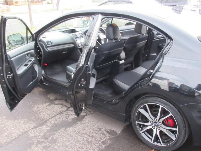 インプレッサＧ４ ２．０ｉ－Ｓアイサイト　４ＷＤ　ブラックポリッシュ１７ＡＷ　フルエアロボディＨＤＤナビ地デジＴＶバックモニター装備　アイサイト　アイドリングストップ　ハーフレザーパワーシート　ハミ出し防止装置　ブラックポリッシュＳＰ１７ＡＷ　クルーズコントロール　高速ＥＴＣ（78枚目）