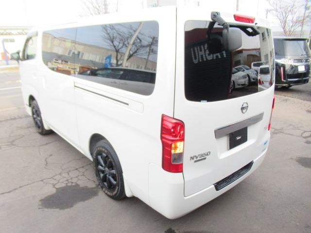 ＮＶ３５０キャラバンバン ロングライダープレミアムＧＸターボインテリア　マットブラック　特別限定車　ＨＤＤナビ地デジＴＶバックカメラＢｌｕｅｔｏｏｔｈインテリアキーレス　アンダ－エアロ　レザーＰＫシートカバー　ライダーメッキ　ＨＩＤフォグ　ブラックスポーク１６ＡＷ　クッションベットキット（13枚目）