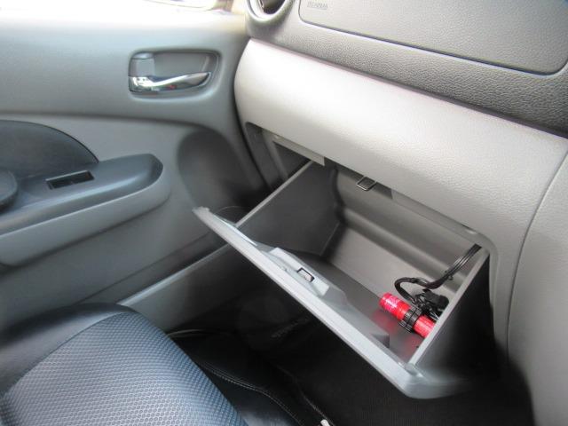 ＮＶ３５０キャラバンバン ロングライダープレミアムＧＸターボインテリア　マットブラック　特別限定車　ＨＤＤナビ地デジＴＶバックカメラＢｌｕｅｔｏｏｔｈインテリアキーレス　アンダ－エアロ　レザーＰＫシートカバー　ライダーメッキ　ＨＩＤフォグ　ブラックスポーク１６ＡＷ　クッションベットキット（50枚目）