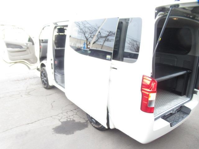 ＮＶ３５０キャラバンバン ロングライダープレミアムＧＸターボインテリア　マットブラック　特別限定車　ＨＤＤナビ地デジＴＶバックカメラＢｌｕｅｔｏｏｔｈインテリアキーレス　アンダ－エアロ　レザーＰＫシートカバー　ライダーメッキ　ＨＩＤフォグ　ブラックスポーク１６ＡＷ　クッションベットキット（78枚目）