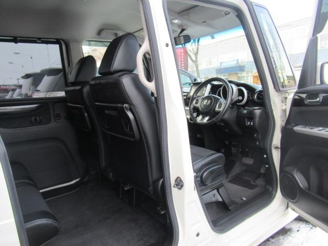 Ｎ－ＢＯＸカスタム Ｇ・ターボＬパッケージハーフレザーブラックポリッシュ１５ＡＷ　Ｇ・ターボＬ　ＨＤＤナビ　両側パワースライドドアＢｌｕｅｔｏｏｔｈ　ＨＩＤ　Ａｕｔｏライト／ＥＴＣ半革シートヒーターパドルシフトクルーズコントロールエンスタ盗難防止ブラックポリッシュインチＵＰ１５ＡＷ（44枚目）