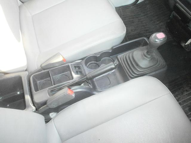 サンバートラック ＴＢ　４ＷＤ　パートタイム　ＡＣあり（11枚目）