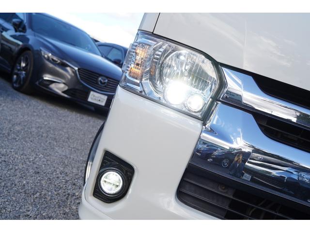 ハイエースワゴン ＧＬ４型後期モデル　社外ナビフルセグ地デジ・バックカメラ・後席モニター・パワードア・ＬＥＤライト・フォグ・ＬＥＤテール・社外エアロ・オーバーフェンダー・マフラー・１８アルミ・ＥＴＣ・スマートキー・セキュリティ・本州仕入（8枚目）