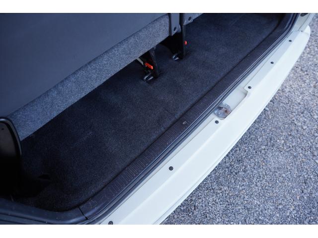 ハイエースワゴン ＧＬ４型後期モデル　社外ナビフルセグ地デジ・バックカメラ・後席モニター・パワードア・ＬＥＤライト・フォグ・ＬＥＤテール・社外エアロ・オーバーフェンダー・マフラー・１８アルミ・ＥＴＣ・スマートキー・セキュリティ・本州仕入（53枚目）