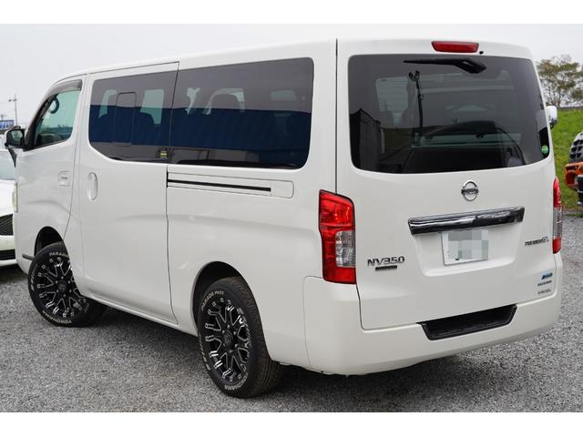 NV350キャラバンバン ロングプレミアムGXターボ 純正ナビフルセグ地デジ・Bカメラ・ベッドキット・HIDライト・LEDフォグ・社外17アルミ・ホワイトレタータイヤ・ドラレコ・ETC・インテリキー・Rヒータークーラー・本州仕入・寒冷地仕様・EGスタータ(11枚目)