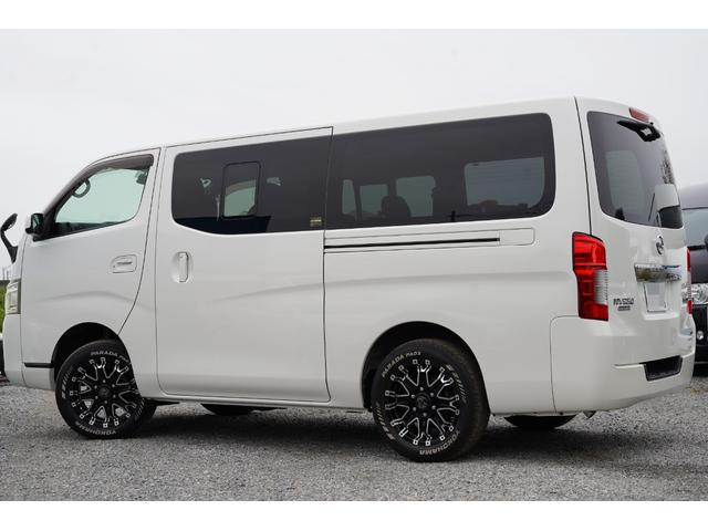 NV350キャラバンバン ロングプレミアムGXターボ 純正ナビフルセグ地デジ・Bカメラ・ベッドキット・HIDライト・LEDフォグ・社外17アルミ・ホワイトレタータイヤ・ドラレコ・ETC・インテリキー・Rヒータークーラー・本州仕入・寒冷地仕様・EGスタータ(13枚目)