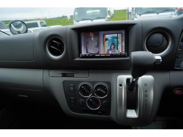 NV350キャラバンバン ロングプレミアムGXターボ 純正ナビフルセグ地デジ・Bカメラ・ベッドキット・HIDライト・LEDフォグ・社外17アルミ・ホワイトレタータイヤ・ドラレコ・ETC・インテリキー・Rヒータークーラー・本州仕入・寒冷地仕様・EGスタータ(26枚目)