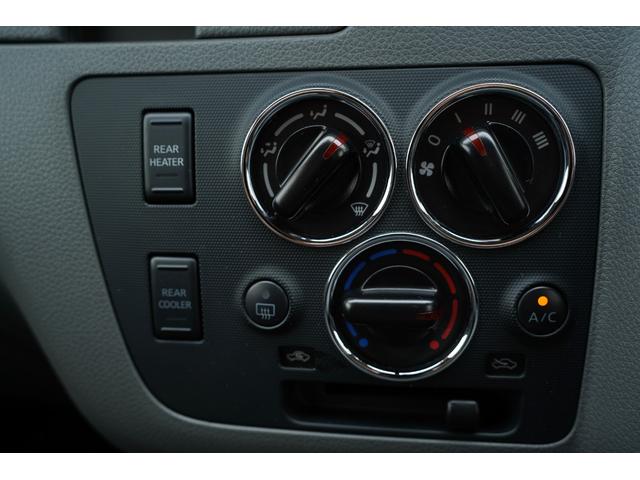 NV350キャラバンバン ロングプレミアムGXターボ 純正ナビフルセグ地デジ・Bカメラ・ベッドキット・HIDライト・LEDフォグ・社外17アルミ・ホワイトレタータイヤ・ドラレコ・ETC・インテリキー・Rヒータークーラー・本州仕入・寒冷地仕様・EGスタータ(30枚目)