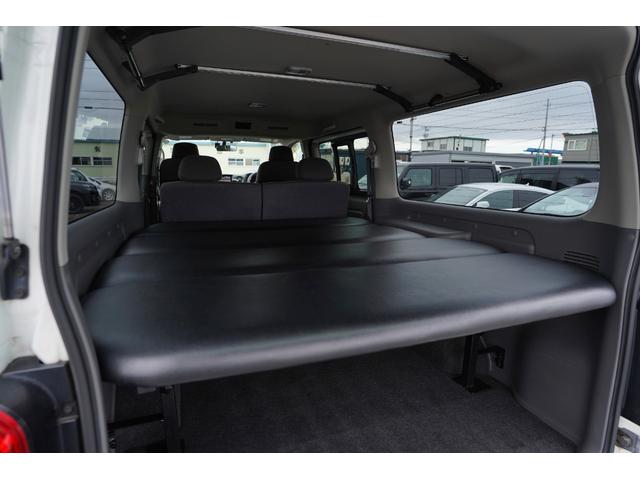 NV350キャラバンバン ロングプレミアムGXターボ 純正ナビフルセグ地デジ・Bカメラ・ベッドキット・HIDライト・LEDフォグ・社外17アルミ・ホワイトレタータイヤ・ドラレコ・ETC・インテリキー・Rヒータークーラー・本州仕入・寒冷地仕様・EGスタータ(47枚目)