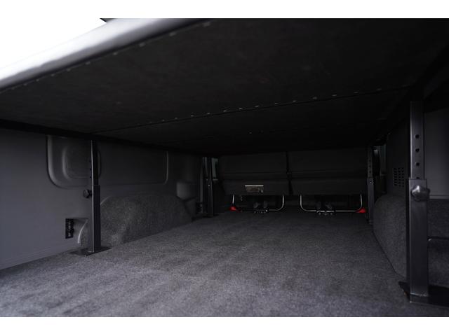 NV350キャラバンバン ロングプレミアムGXターボ 純正ナビフルセグ地デジ・Bカメラ・ベッドキット・HIDライト・LEDフォグ・社外17アルミ・ホワイトレタータイヤ・ドラレコ・ETC・インテリキー・Rヒータークーラー・本州仕入・寒冷地仕様・EGスタータ(48枚目)