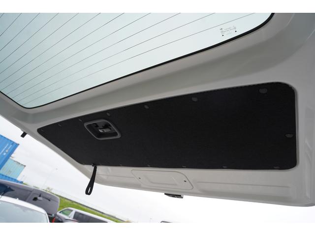 NV350キャラバンバン ロングプレミアムGXターボ 純正ナビフルセグ地デジ・Bカメラ・ベッドキット・HIDライト・LEDフォグ・社外17アルミ・ホワイトレタータイヤ・ドラレコ・ETC・インテリキー・Rヒータークーラー・本州仕入・寒冷地仕様・EGスタータ(52枚目)