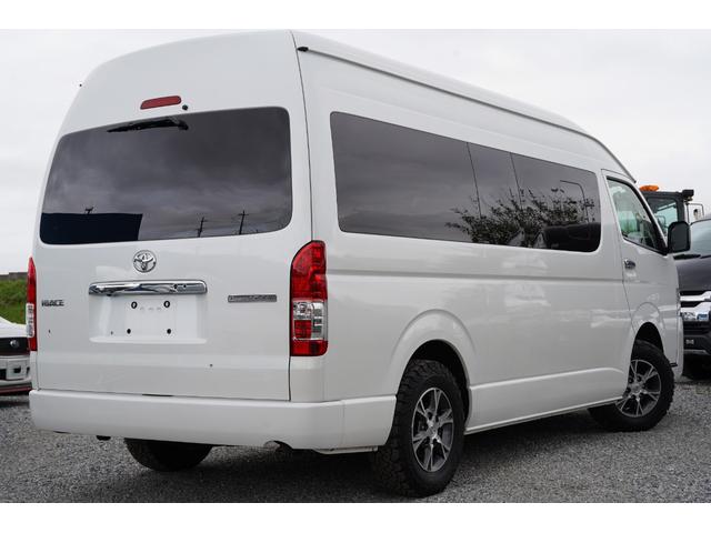 ハイエースワゴン グランドキャビン６型モデル　６型モデル・アルパイン１１インチナビフルセグ地デジ・バックカメラ・パワードア・衝突軽減ブレーキ・ＬＥＤライト・ＬＥＤ切り替えフォグ・スマートキー・ＥＴＣ・Ｒヒータークーラー・寒冷地仕様・ＥＧスターター（12枚目）