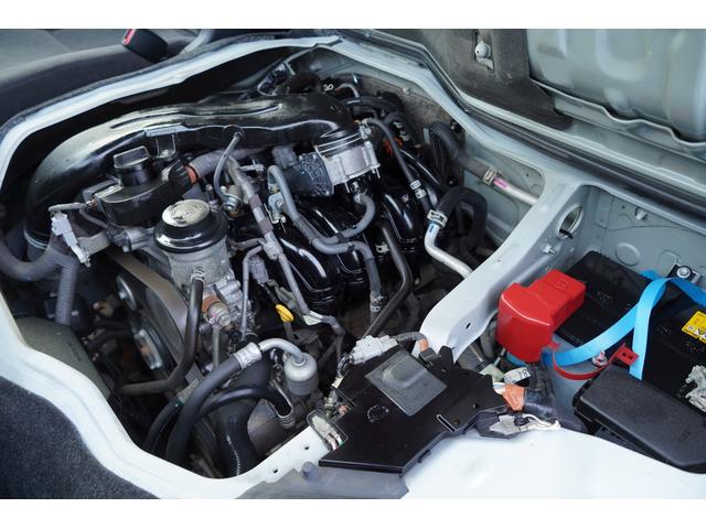 ハイエースワゴン グランドキャビン６型モデル　６型モデル・アルパイン１１インチナビフルセグ地デジ・バックカメラ・パワードア・衝突軽減ブレーキ・ＬＥＤライト・ＬＥＤ切り替えフォグ・スマートキー・ＥＴＣ・Ｒヒータークーラー・寒冷地仕様・ＥＧスターター（55枚目）