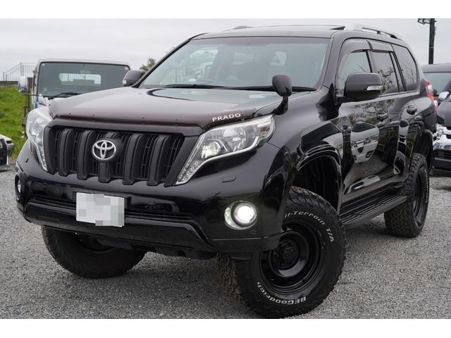 ランドクルーザープラド ＴＸ　サンルーフ　リフトアップ　電動サンルーフ・社外ナビフルセグ地デジ・バックカメラ・リフトアップ・オールテレーンタイヤ・ヒッチメンバー・ラプターグリル・ＬＥＤライト・コンビステア・スマートキー・ＥＴＣ・ドラレコ・ＥＧスターター（3枚目）