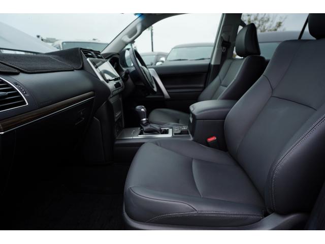 ランドクルーザープラド TX Lパッケージ マットブラックエディション最終モデル 最終モデル・純正9型ナビ地デジ・バックカメラ・電動サンルーフ・7人乗・黒革シート・パワーシート・シートベンチレーション・3列目電動格納・衝突軽減ブレーキ・レーダークルーズ・アンビエントライト・本州仕入(29枚目)