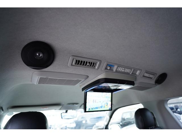 ハイエースワゴン ＧＬ４型後期モデル　アルパイン１１インチナビ地デジ・Ｂカメラ・後席モニター・アルパインデジタルミラー・ルーフスピーカー・ベッドキット・パワードア・コンビステア・社外１７アルミ・社外足回り・ショック・スタビ・ＬＥＤライト（29枚目）