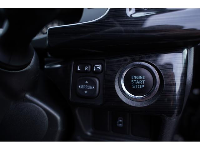 ハイエースワゴン ＧＬ４型後期モデル　アルパイン１１インチナビ地デジ・Ｂカメラ・後席モニター・アルパインデジタルミラー・ルーフスピーカー・ベッドキット・パワードア・コンビステア・社外１７アルミ・社外足回り・ショック・スタビ・ＬＥＤライト（33枚目）