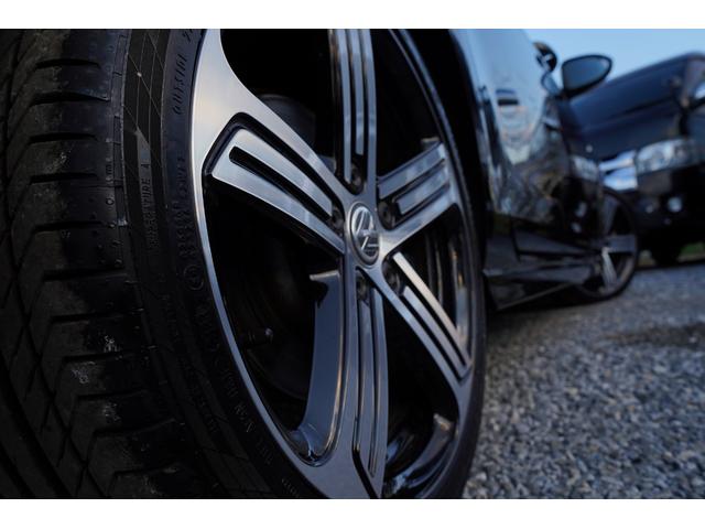 ゴルフR ベースグレード ディスカバープロナビフルセグ地デジ・R専用黒革シート・パワーシート・シートヒーター・アンビエントライト・衝突軽減ブレーキ・レーダークルーズ・レーンキープ・ETC・スマートキー・ワンオーナー・本州仕入(14枚目)