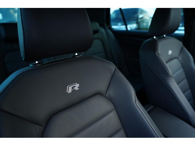 ゴルフR ベースグレード ディスカバープロナビフルセグ地デジ・R専用黒革シート・パワーシート・シートヒーター・アンビエントライト・衝突軽減ブレーキ・レーダークルーズ・レーンキープ・ETC・スマートキー・ワンオーナー・本州仕入(21枚目)