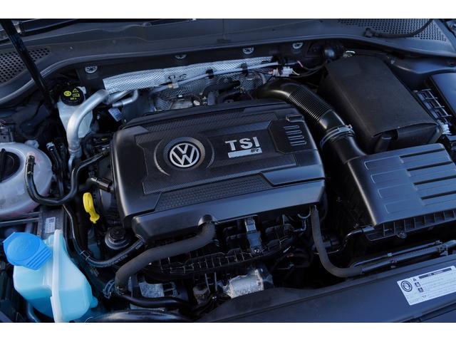 ゴルフR ベースグレード ディスカバープロナビフルセグ地デジ・R専用黒革シート・パワーシート・シートヒーター・アンビエントライト・衝突軽減ブレーキ・レーダークルーズ・レーンキープ・ETC・スマートキー・ワンオーナー・本州仕入(50枚目)