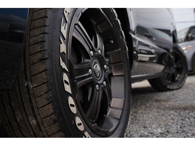 ハイエースワゴン GL5型モデル 純正ナビ地デジ・Bカメラ・後席モニター・パワードア・衝突軽減ブレーキ・レーンキープ・Fスポイラー・社外17アルミ・ベッドキット・LEDライトフォグ・LEDテール・スマートキー・ソナー・寒冷地・本州仕入(15枚目)