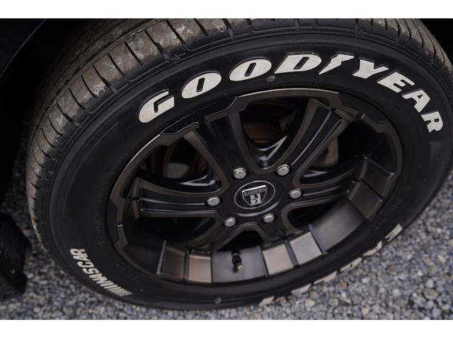 ハイエースワゴン GL5型モデル 純正ナビ地デジ・Bカメラ・後席モニター・パワードア・衝突軽減ブレーキ・レーンキープ・Fスポイラー・社外17アルミ・ベッドキット・LEDライトフォグ・LEDテール・スマートキー・ソナー・寒冷地・本州仕入(16枚目)