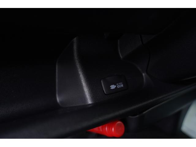 ハイエースワゴン GL5型モデル 純正ナビ地デジ・Bカメラ・後席モニター・パワードア・衝突軽減ブレーキ・レーンキープ・Fスポイラー・社外17アルミ・ベッドキット・LEDライトフォグ・LEDテール・スマートキー・ソナー・寒冷地・本州仕入(41枚目)